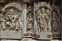 Le Temple de Somathpur entre Mysore et Bengalore date du XIII ème siècle et est dédié à Shiva. (21)