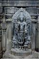 Le Temple de Somathpur entre Mysore et Bengalore date du XIII ème siècle et est dédié à Shiva. (32)