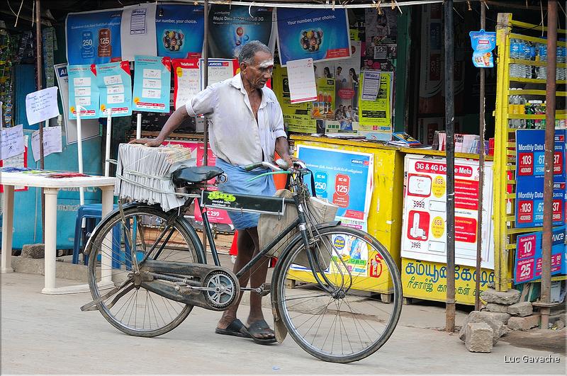 Petit matin ordinaire dans les rues de Thanjavur. (1)