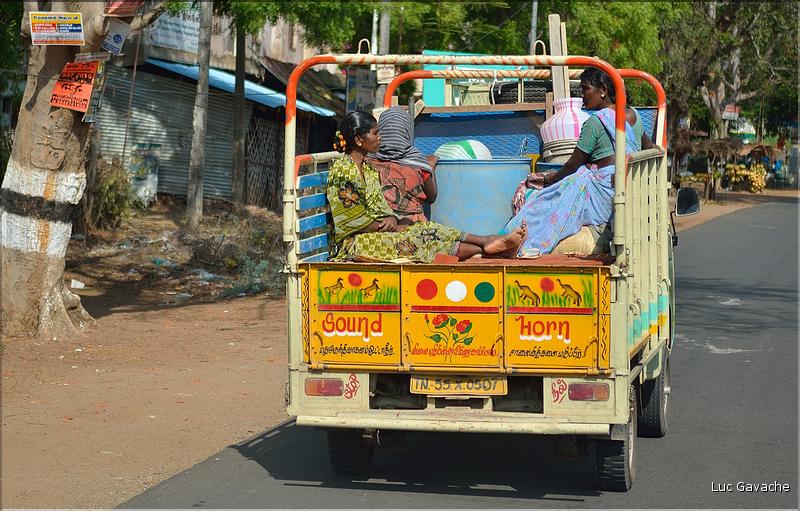 Sur la route entre Thanjavur et Madurai. (10)