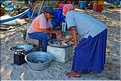 5 Les ventes de poissons se font également sur la plage de Jimbaran. (1)