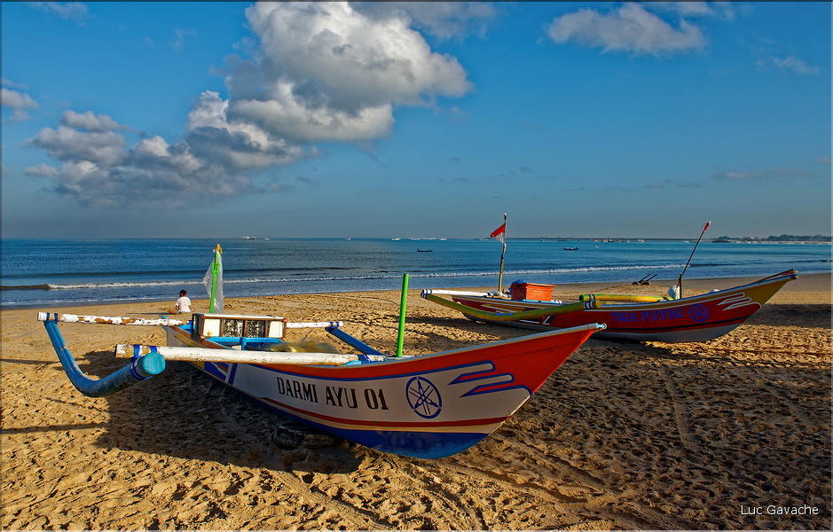 6 Les typiques et magnifiques bateaux de pêche balinais de Jimbaran. (1)