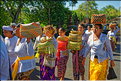 10 La région de Tanah Lot possède plusieurs temples qui attirent de nombreux pèlerins, notamment pendant la fête de Galungan. (5)