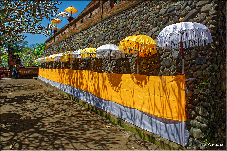 11 Le temple de Pura Taman Pule magnifiquement décoré pour la fête de Galungan. (21)