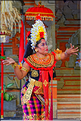 17 Danse traditionnelle balinaise pendant le spectacle du Barong. (4)