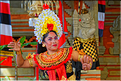 17 Danse traditionnelle balinaise pendant le spectacle du Barong. (8)