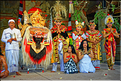 29 La troupe au grand complet. (2)