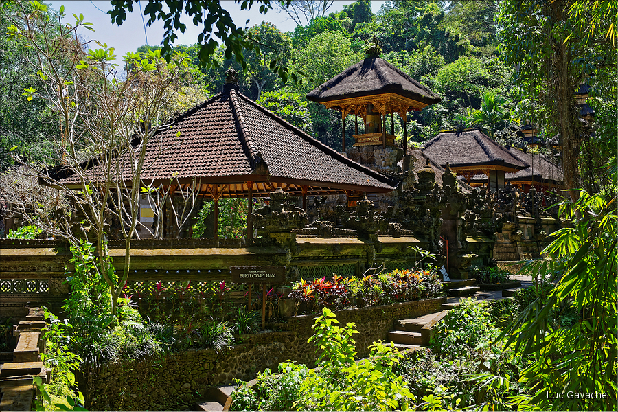 Le magnifique temple hindou de Gunung Lebah daterait de l'an 800. (7)
