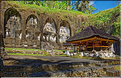 Le complexe religieux de Pura Gunung Kawi abrite des monuments funéraires royaux (nommés Candi) taillés dans le roc (XIe siècle). (2)