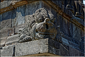 Prambanan, qui fut édifié entre 835 et 856, détient les restes du roi Mataram Balittung du royaume de Mataram qui régnait sur le centre de Java. (2)