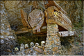 La falaise qui borde Kete Kesu abrite également un cimetière Toraja typique. (5)