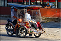 Scènes de vie dans les rues de Makassar. (13)