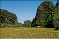 Le village de Berua dans la magnifique région karstique de Ramang Ramang. (26)
