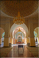 Touba, ville sainte du mouridisme, abrite l'impressionnante mosquée qui fut inaugurée en 1963. (29)