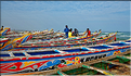 Le port de pêche artisanale de Kayar alimente la capitale Dakar située à une soixantaine de kilomètres au sud-ouest. (2)