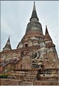 Le Wat Yai Chai Mongkon d'Ayatthaya fut érigé en 1592. (1)