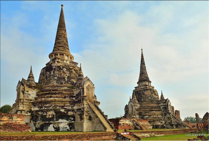 D'inspitation Sri-Lankaise, le Wat Phra Sri Sanphet d'Ayatthaya date de la fin du XV ème siècle. (4)