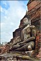 Wat Mahathat était réservé à la famille royale, lorsque Sukhotha était la capitale du royaume du Siam à partir du début du XIII ème siècle. (14)