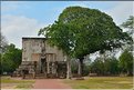 Le Wat Sri Chum de Sukhotai abrite un bouddha assis de plus de 14 mètres de haut. (1)