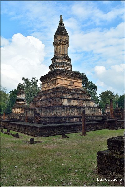 Wat Chedi Chet Thaeo à Sri Satchanalai. (4)