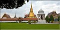 Le Wat Phra Kaeo est un ensemble de temples Bouddhistes qui furent édifiés à la fin du XVIII ème siècle. (1)