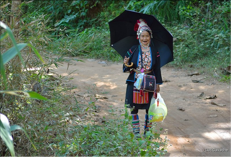 L'ethnie Akha est originaire du Laos et du sud de la Chine (Yunnan)  - Village d'Arpha. (5)