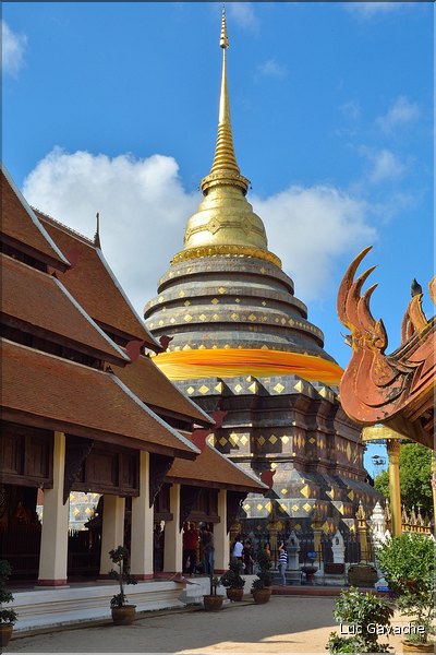 Les temples bouddhistes de Phra That Lampang Luang datent pour certains du XV ème siècle. (24)