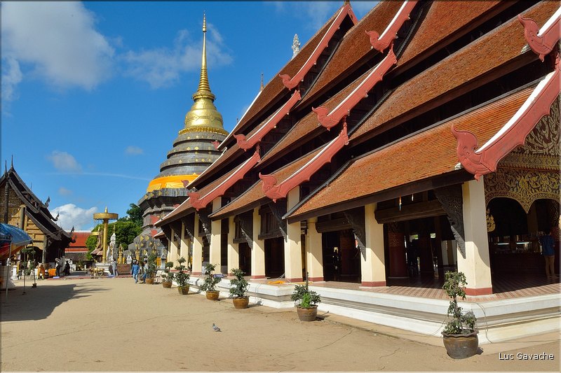 Les temples bouddhistes de Phra That Lampang Luang datent pour certains du XV ème siècle. (25)