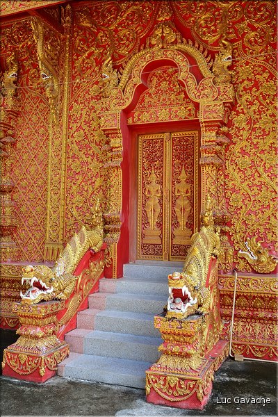 Temple bouddhiste à proximité de Phra That Lampang Luang. (10)
