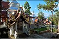 Les multiples temples d'Analayo dominent le lac et la ville de Phayao. (8)