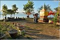 Le très ancien temple bouddhiste de Tilok Aram est situé sur une île au cur du Lac de Phayao. (11)