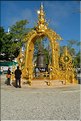 Temple bouddhiste contemporain de Wat Rong Khun dans les environs de Chiang Ra. (12)