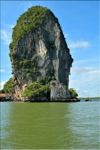Le village lacustre de Ko Panyee  dans la Baie de Phang Nga est occupé par des gitans de la mer de confession musulmane. (25)