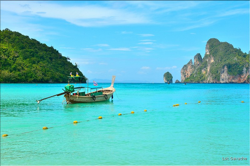 Baie de Ao Loh Dalum sur l'île de Ko Phi Phi Don. (9)