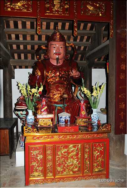 1 Pagode Bouddhiste de Pho Mi près d'Haiphong. (12)
