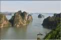 3 La baie d'Halong vu du Mont Bai Tho ou Mont du Poème. (2)
