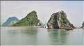 6 L'île de Ti Tôp, au cur de la Baie d'Halong, est l'une des rares à être accostable. (1)