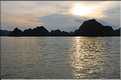 6 L'île de Ti Tôp, au cur de la Baie d'Halong, est l'une des rares à être accostable. (19)