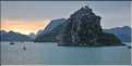 6 L'île de Ti Tôp, au cur de la Baie d'Halong, est l'une des rares à être accostable. (25)