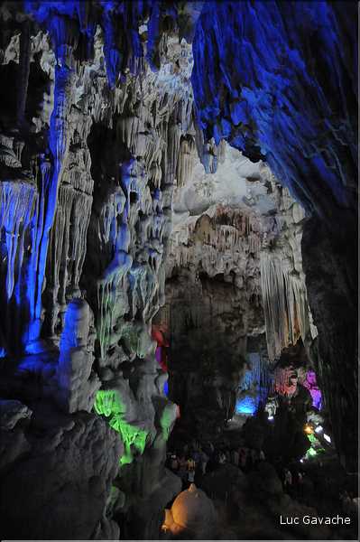 10 Certaines îles abritent de magnifiques grottes. (18)