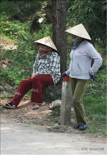 les habitants d'Hué. (2)