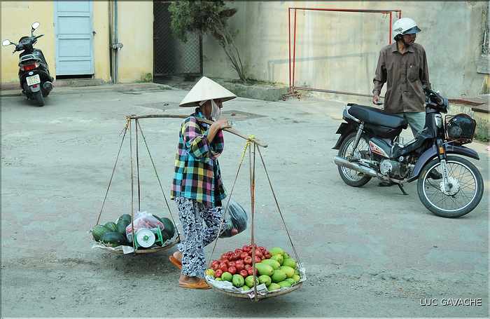les habitants d'Hué. (6)