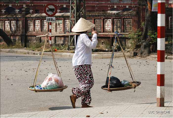 les habitants d'Hué. (7)