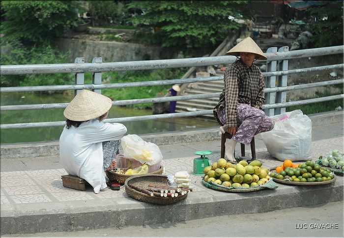 les habitants d'Hué. (15)