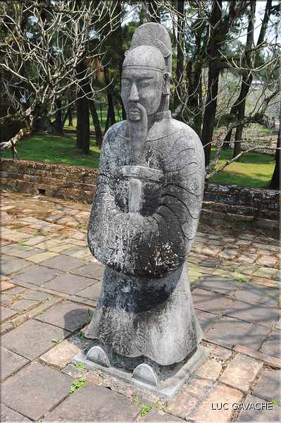 Tombeau de l'empereur Tu Duc non loin d'Hué. (26)