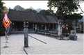 Temple des dynasties Dinh et Le, qui régnèrent sur le Viêtnam au 10 ème siècle. (1)