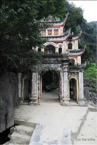 La Pagode Bich Dong Nam Dinh est considérée comme une des plus belles du Viêtnam. (4)