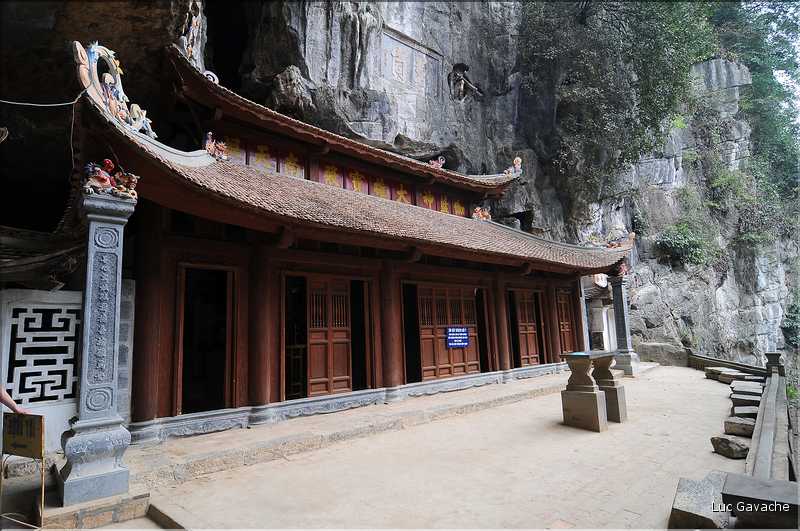 La Pagode Bich Dong Nam Dinh est considérée comme une des plus belles du Viêtnam. (9)