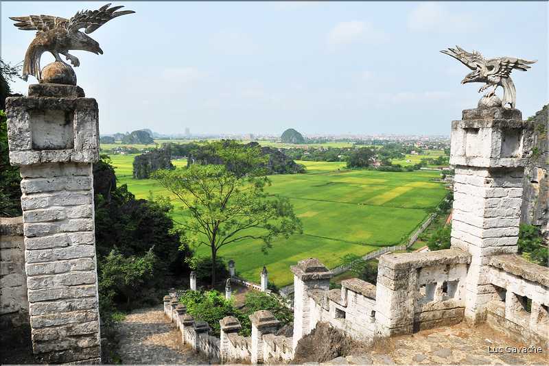La baie d'Halong terrestre -Ninh Binh- vu de Hang Muà. (7)