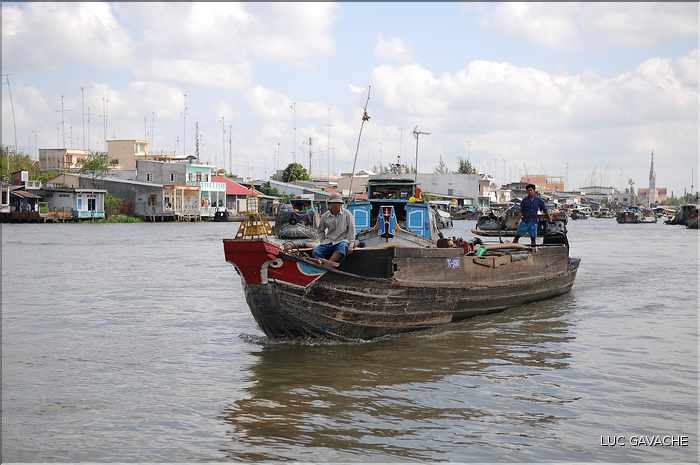 Marché flottant de gros de Cai Be. (6)